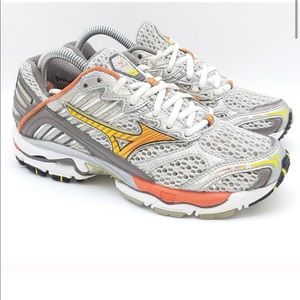Mizuno Wave Nirvana 5 Running Shoes Women's US 7.5